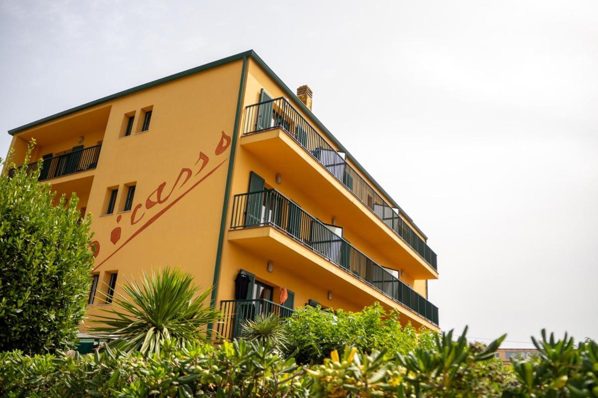 Hotel Picasso Torroella de Montgrí Exterior foto